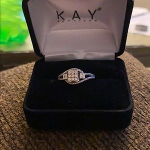 Women’s Engagment/Promise Ring